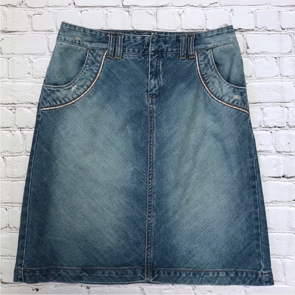 Tommy Hilfiger Jean Skirt Distressed Floral Embellished Size 2
